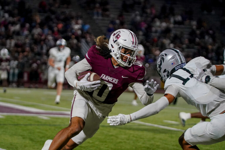 Lewisville Stuns Guyer, 42–7, Behind Turnover-Fueled Defensive Effort